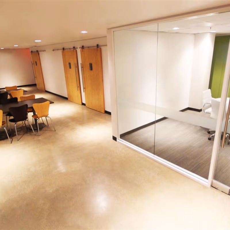 2450 Nasa Parkway, Houston - Image 3