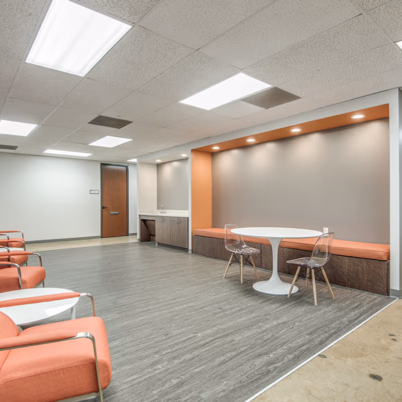 9550 Forest Ln, Dallas - Image 2