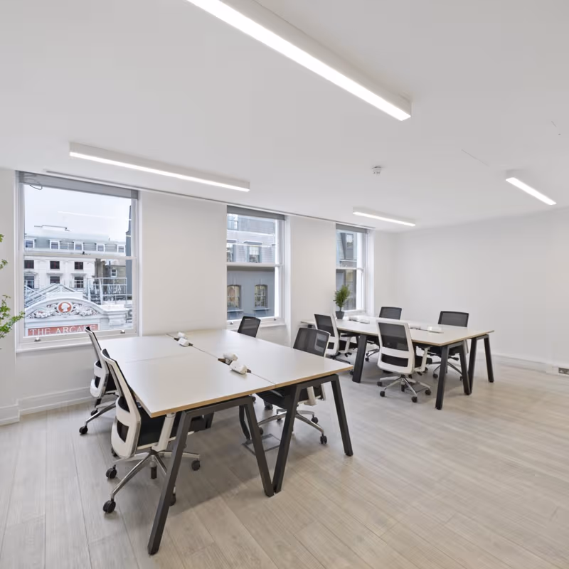 35 Albemarle Street, Greater London - Image 5