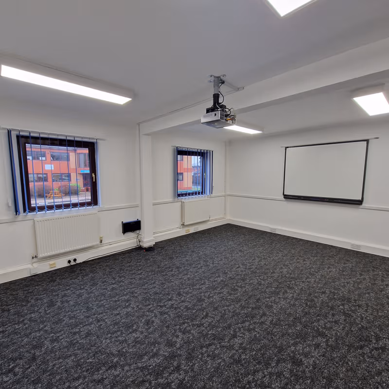 Caerphilly Business Park, Caerphilly - Image 2