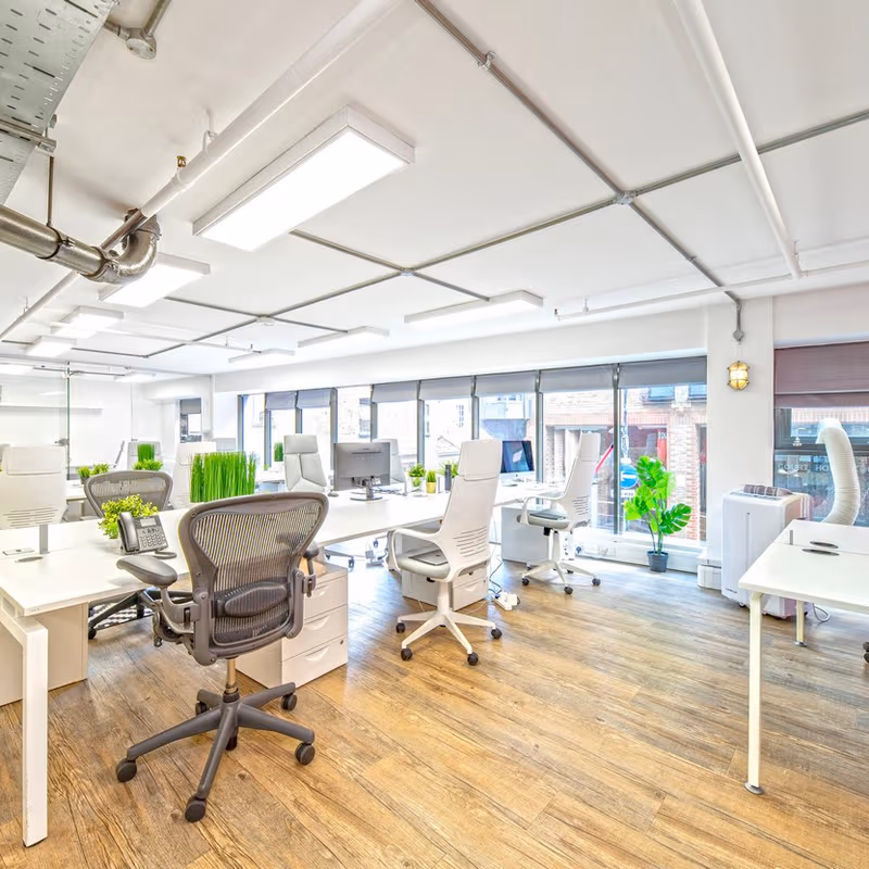 17 Mill Street, London - Image 6