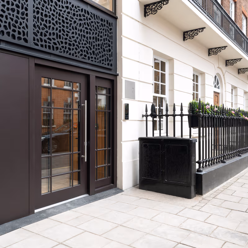 7 Hertford Street, Greater London - Image 6