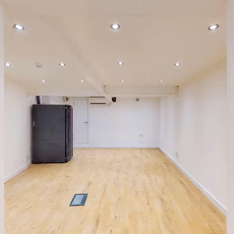 74 Clerkenwell Road, Greater London - Image 6