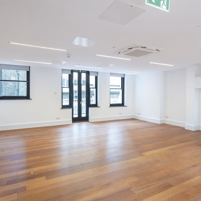 16 D'arblay Street, Greater London - Image 3