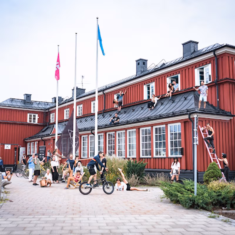 undefined - Image 13