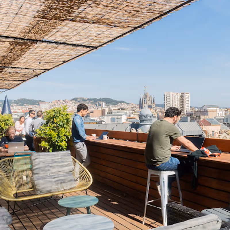 52 Ronda De Sant Pere, Barcelona - Image 3