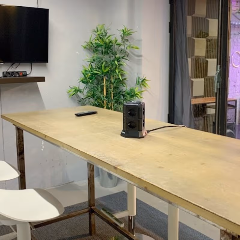 19 Carrer De La Creu Dels Molers, Barcelona - Image 2