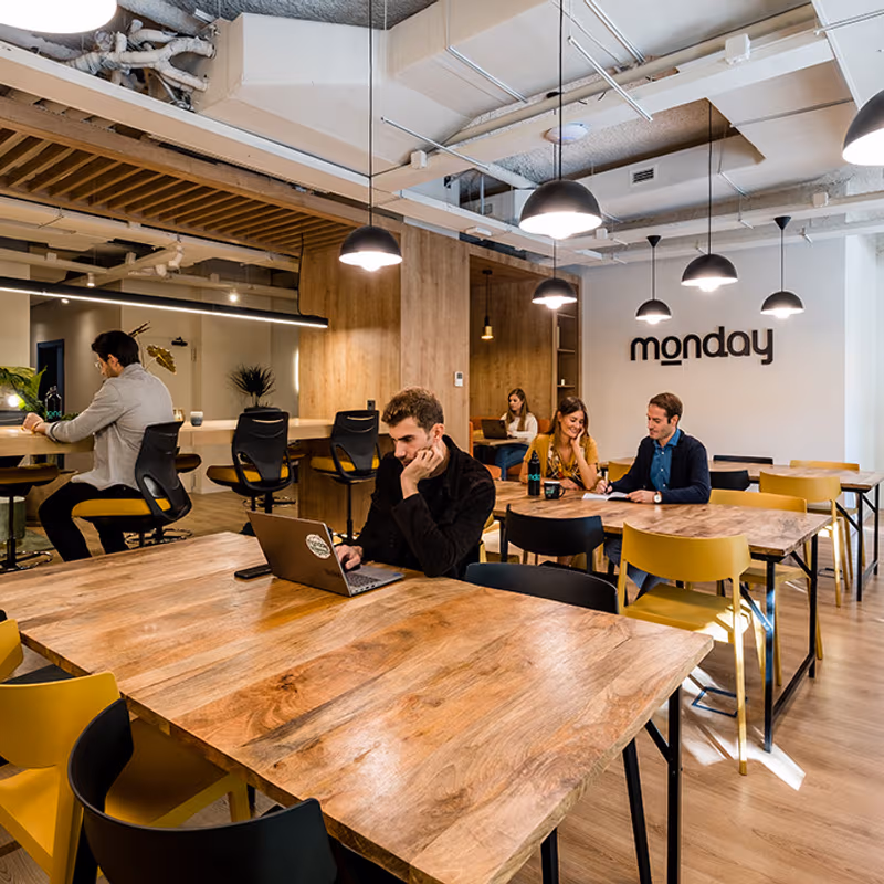 23 Calle De Sta Engracia, Madrid - Image 1