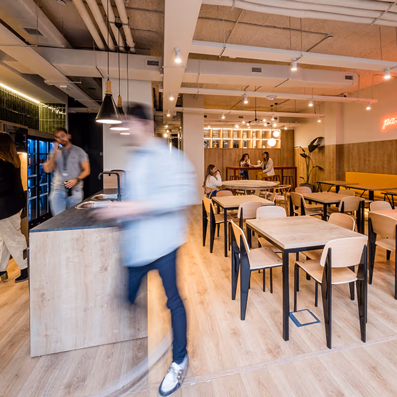23 Calle De Sta Engracia, Madrid - Image 8