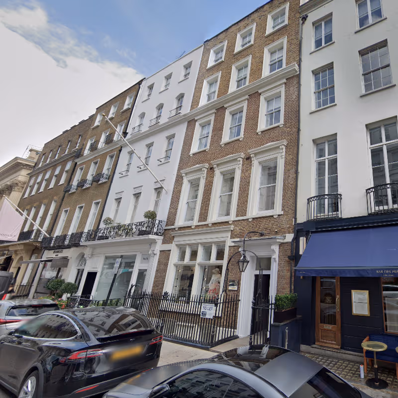 17 Albemarle St, London - Image 5