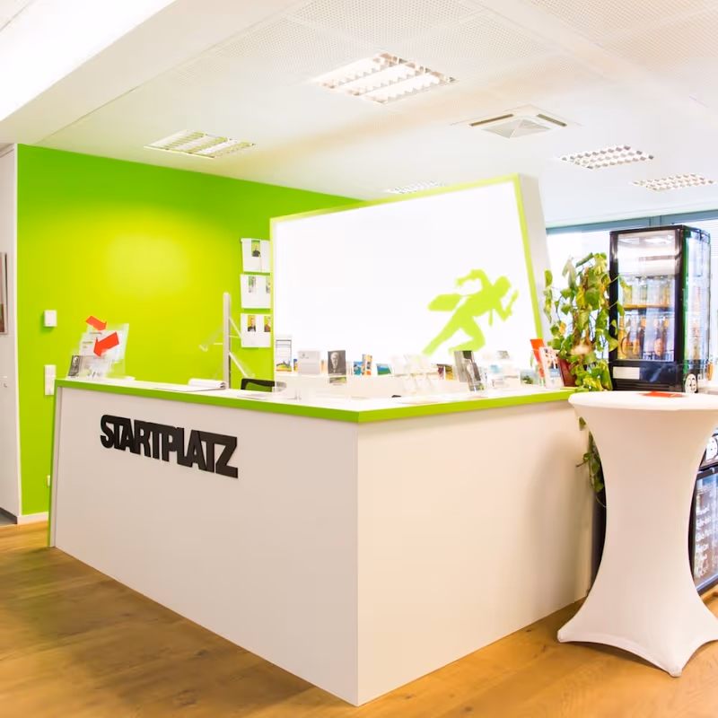 5 Im Mediapark, Cologne - Image 7