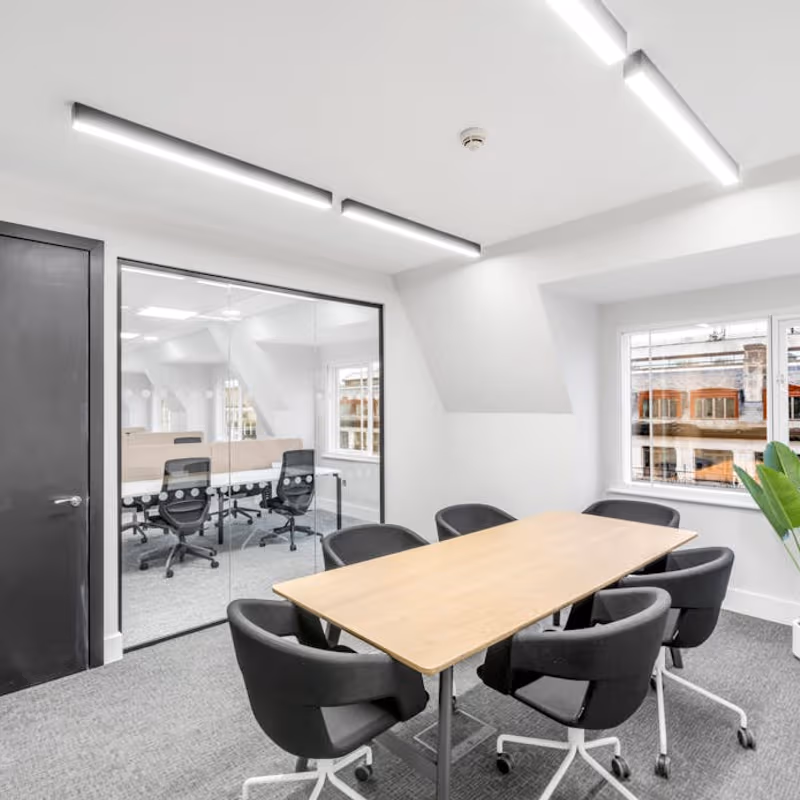 9 Kingsway, London - Image 5