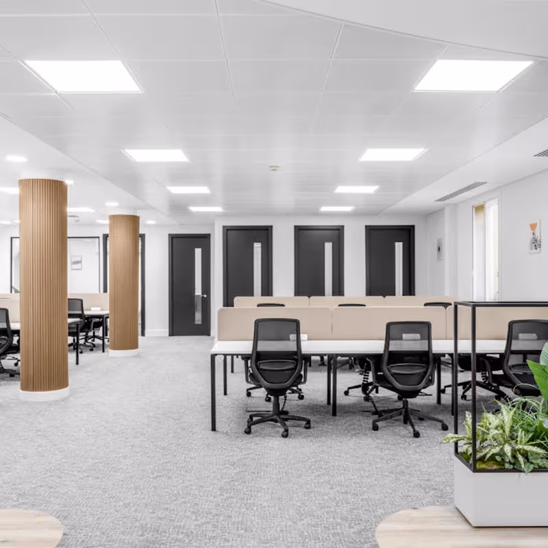 9 Kingsway, London - Image 1