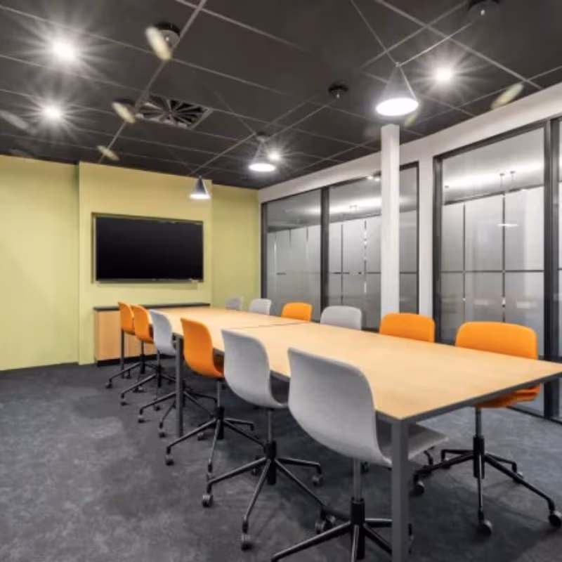 M Cluster Jumeirah Lake Towers, Dubai - Image 4