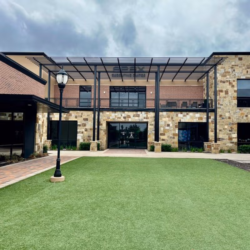 18722 University Boulevard, Sugar Land - Image 4