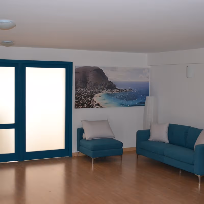 undefined - Image 3