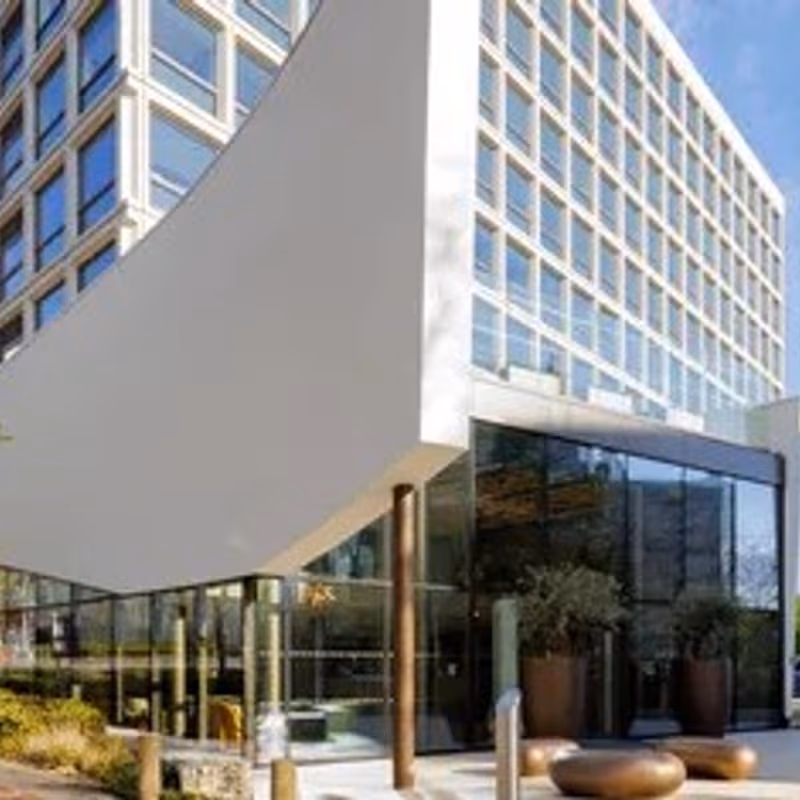 Basing View, Basingstoke - Image 6