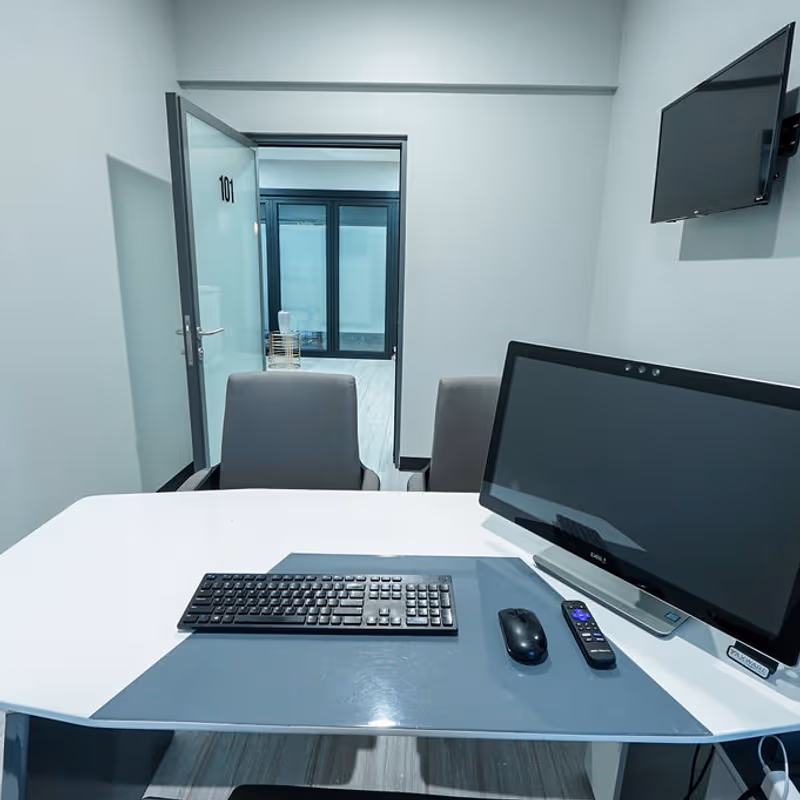 404 Airport Freeway, Bedford - Image 3