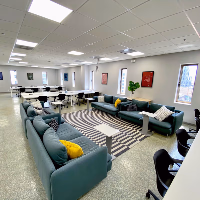 111 Ne 1st Street, Miami - Image 2