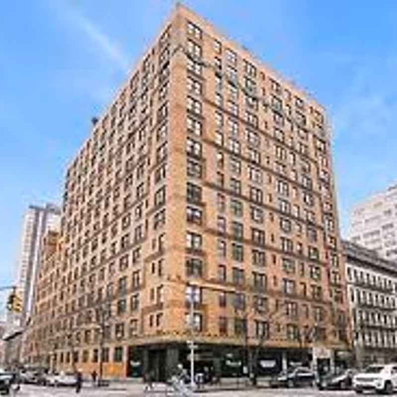 210 East 68th Street, New York City - Image 4