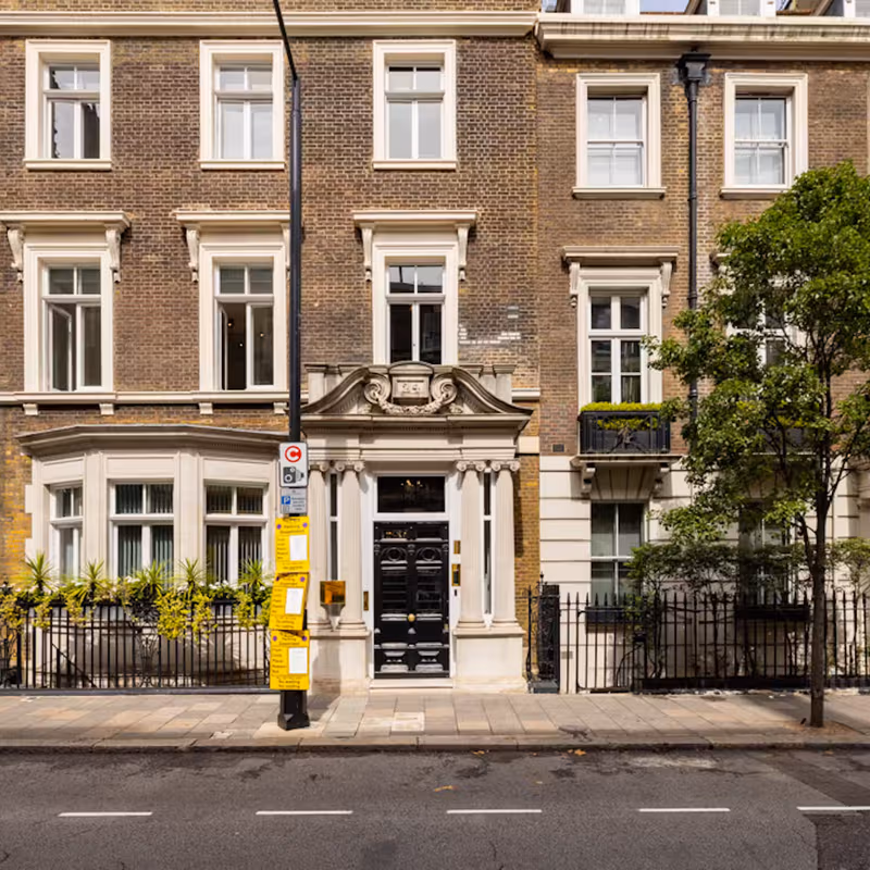 24 Upper Brook Street, Mayfair - Image 9