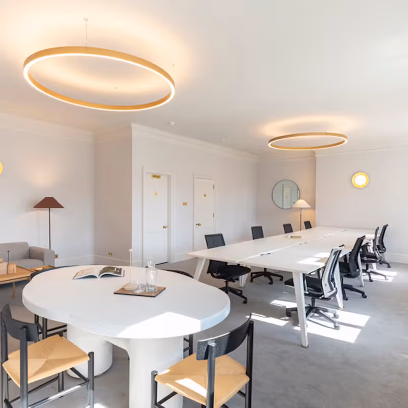 24 Upper Brook Street, Mayfair - Image 2