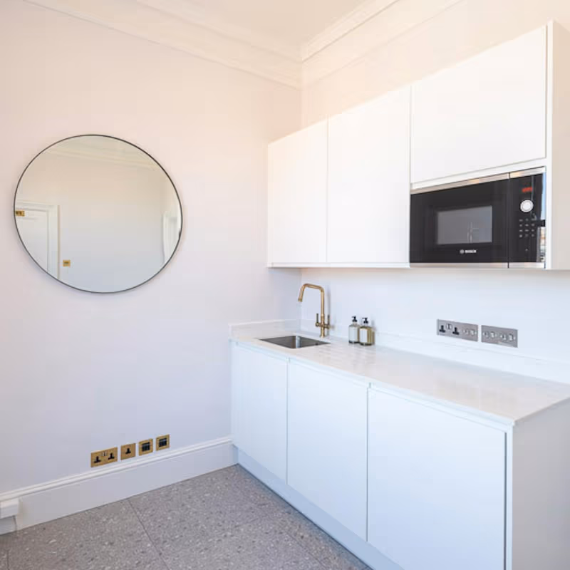 24 Upper Brook Street, Mayfair - Image 7
