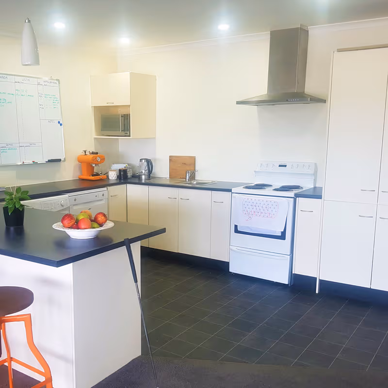 92 Gracefield Road, Gracefield - Image 6