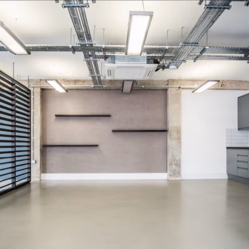 104-110 Goswell Road, Clerkenwell - Image 4