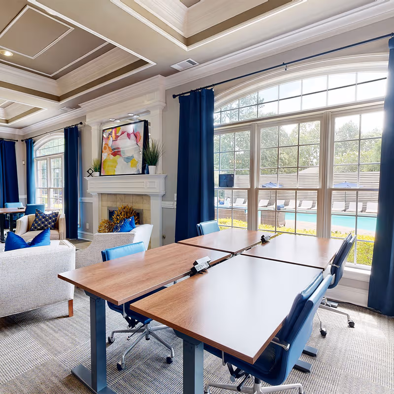 1600 Barberry Ln, Peachtree City - Image 2