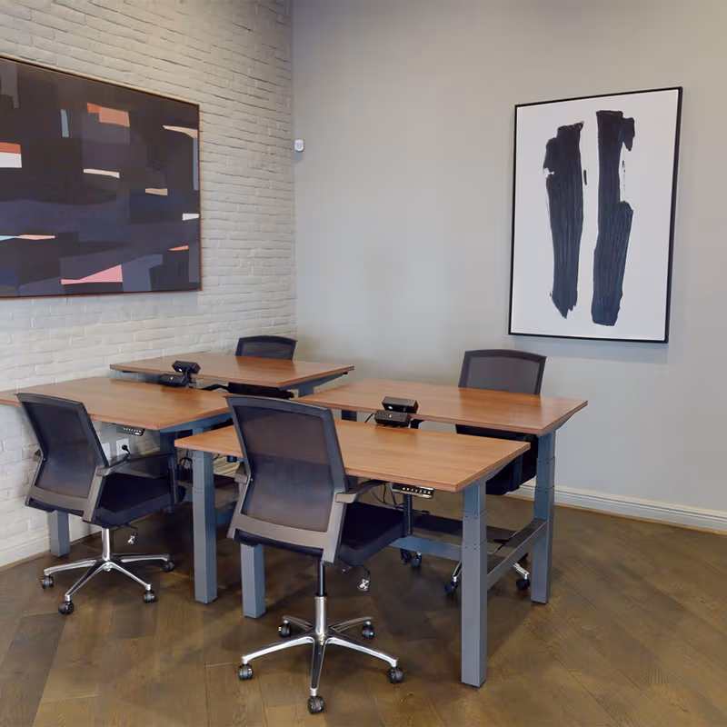 2325 Courtney Oaks Rd, Charlotte - Image 3