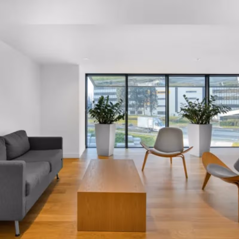 2701 E Camelback Rd, Phoenix - Image 1