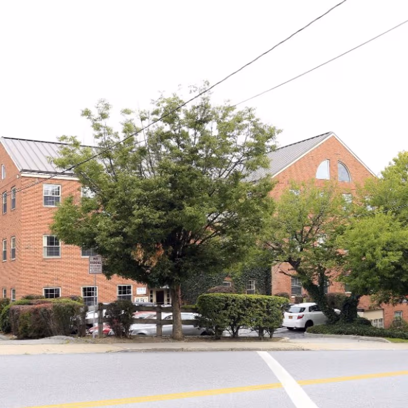 2 Depot Plaza, Bedford Hills - Image 11