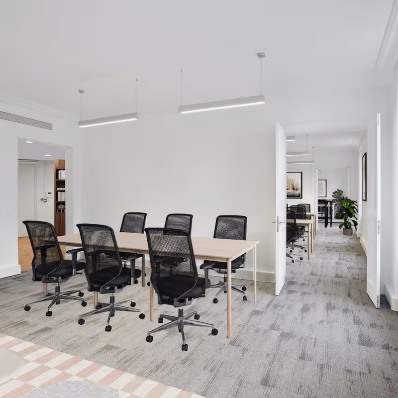 35 Av De L'opéra, Paris - Image 4