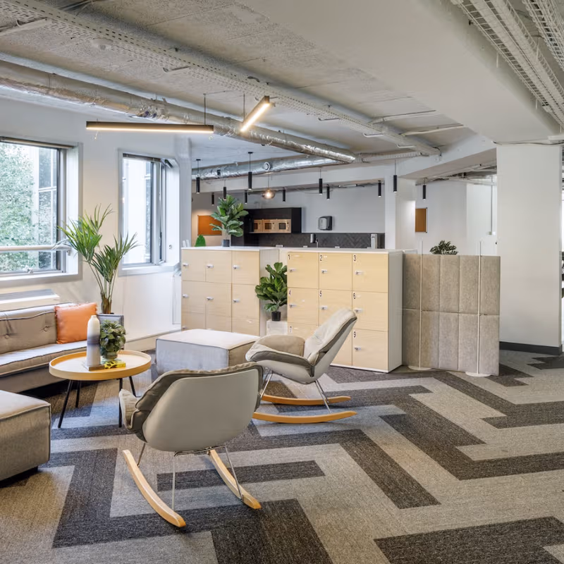 43 Av De Clichy, Paris - Image 3
