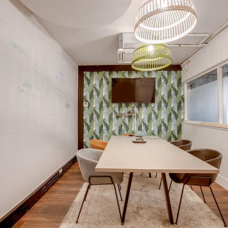 18 Rue D'hauteville, Paris - Image 2
