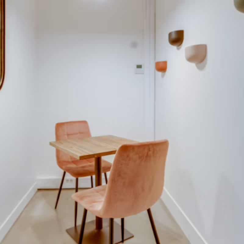 18 Rue D'hauteville, Paris - Image 6