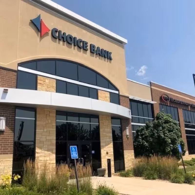 4470 W 78th Street Circle, Bloomington - Image 6