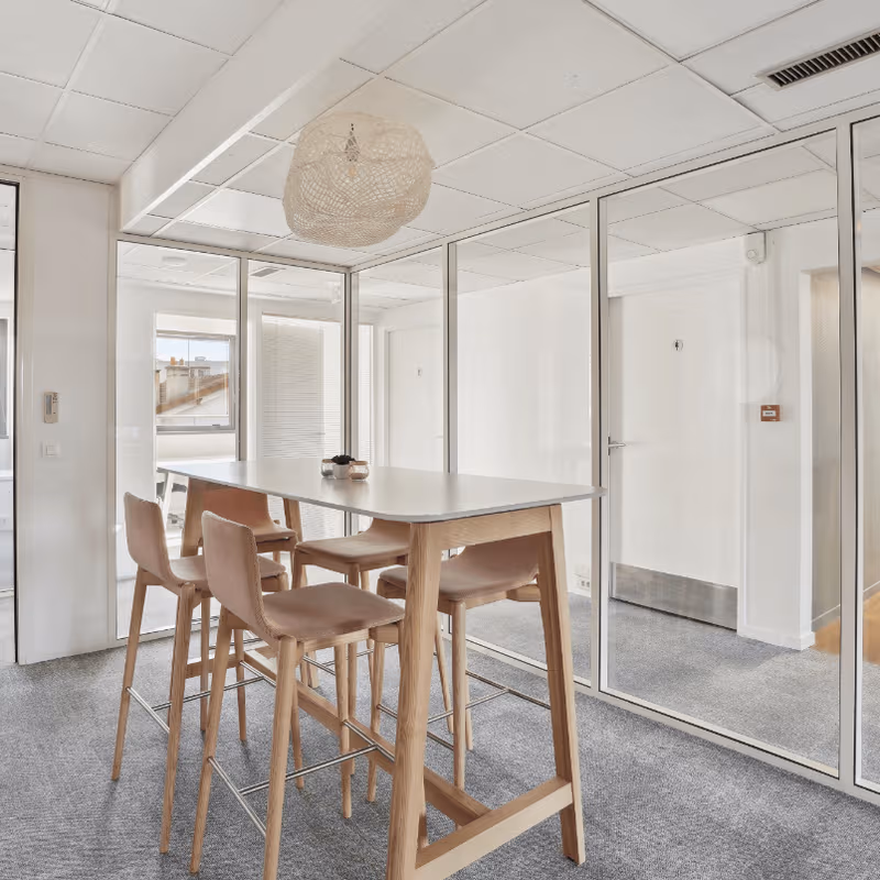 54 Av Victor Hugo, Rueil-malmaison - Image 1