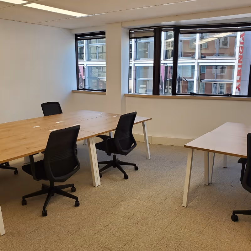 140 Rue Victor Hugo, Levallois-perret - Image 3