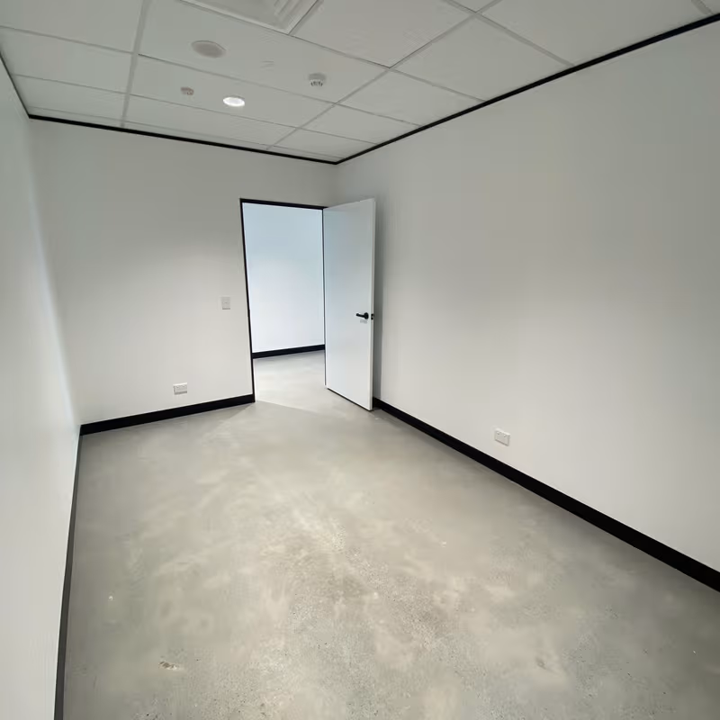 undefined - Image 1