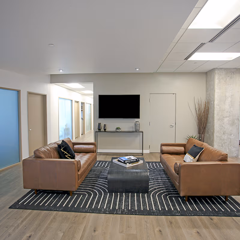 9701 Wilshire Blvd, Beverly Hills - Image 4