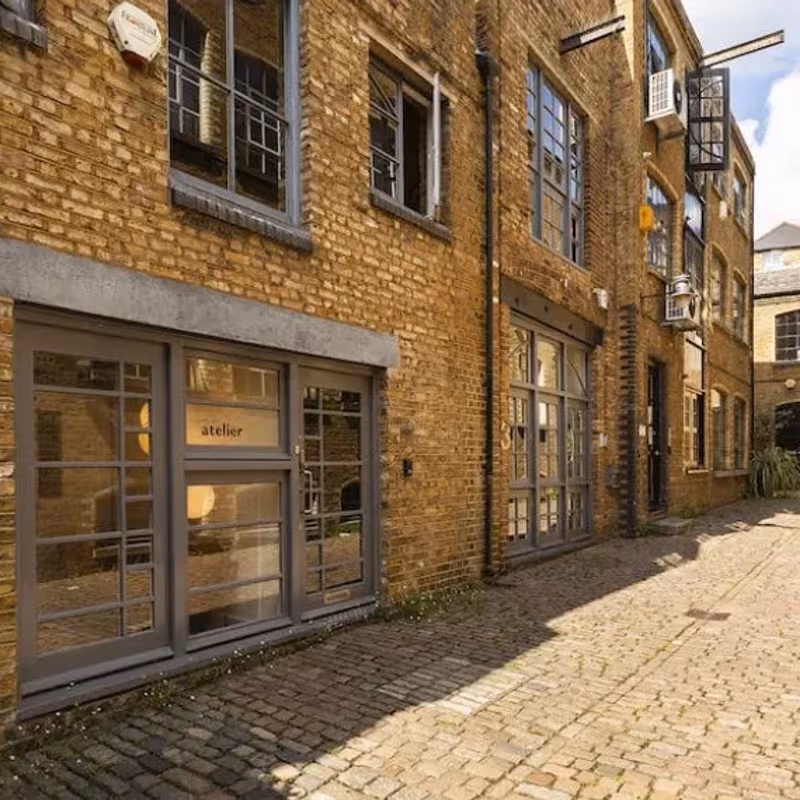 Printing House Yard, Shoreditch - Image 4