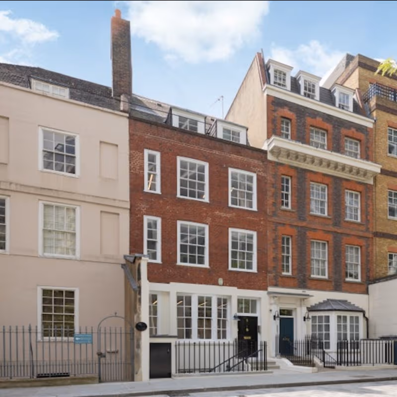 5 Pemberton Row, Midtown - Image 4
