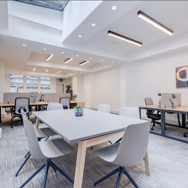 5 Pemberton Row, Midtown - Image 1