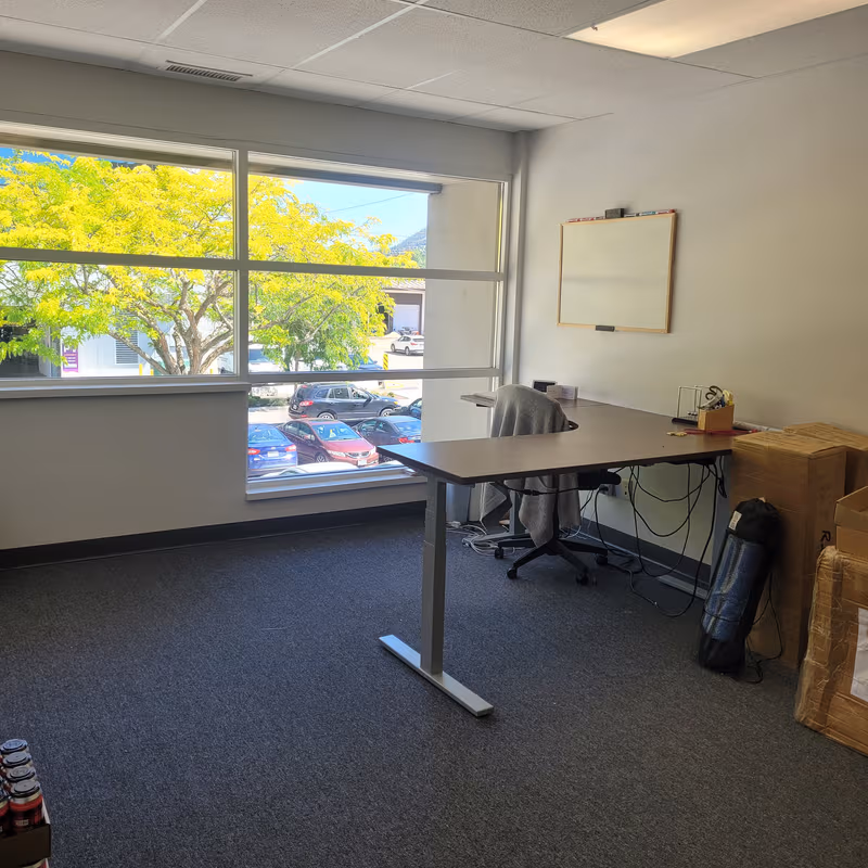 1715 Dickson Avenue, Kelowna - Image 4