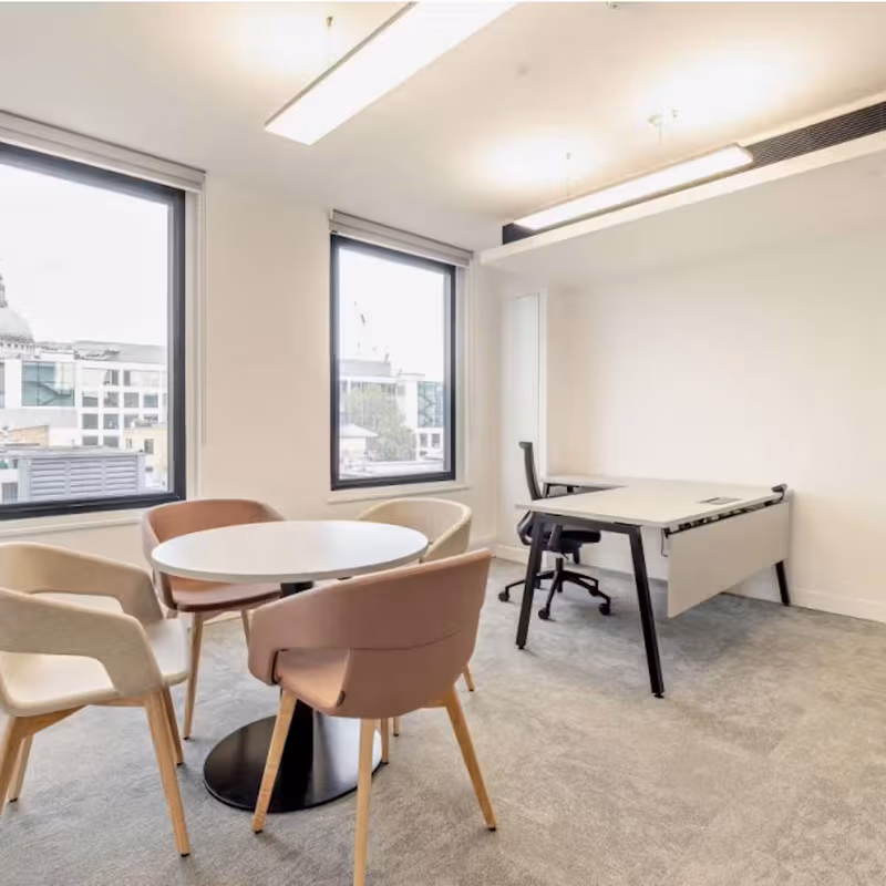 10-15 Queen Street, Greater London - Image 3