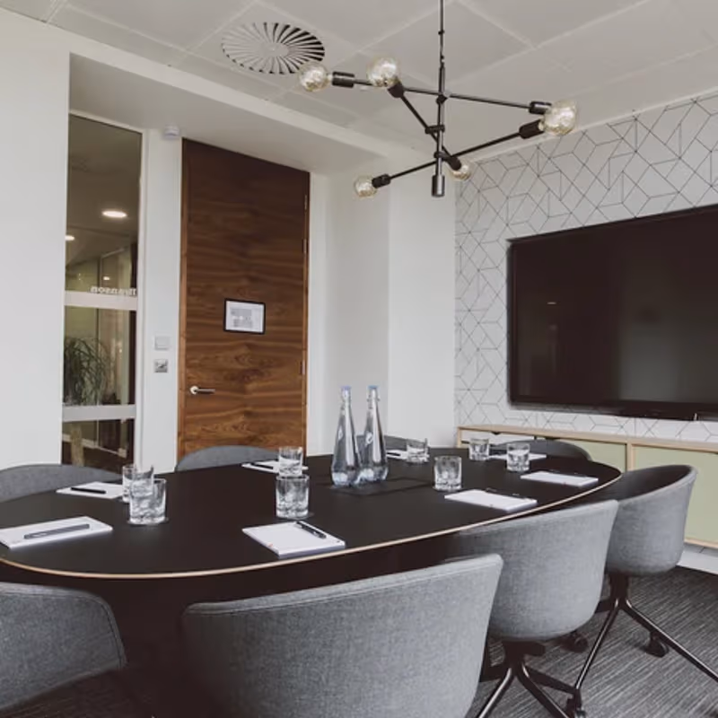 4 Longwalk, Stockley Park - Image 4