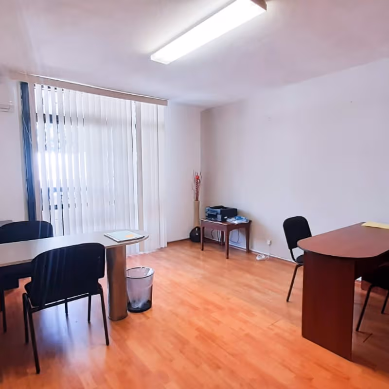 661 C Aurelio Luis Gallardo  Ladrón De Guevara, Guadalajara - Image 6