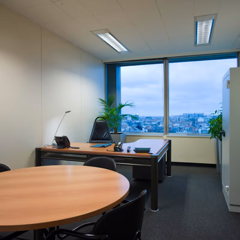 143/4 Avenue Louise, Brussels - Image 6